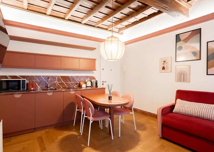 My Trevi Suite & Apartment